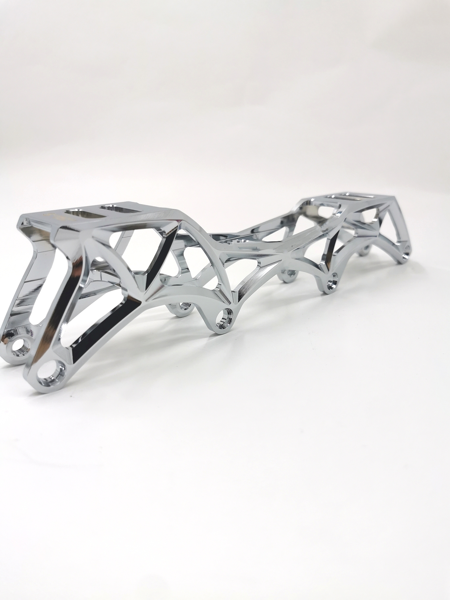Free style skate frame-electroplating